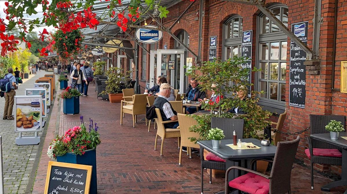 Wohnung Am Fischereihafen Modern & Gemuetlich Bremerhaven Buitenkant foto